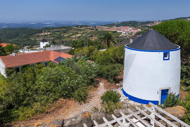 Moradia T3 para Venda em Maxial e Monte Redondo Foto 49