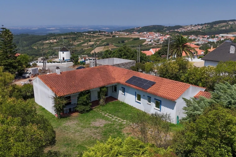 Moradia T3 para Venda em Maxial e Monte Redondo Foto 54