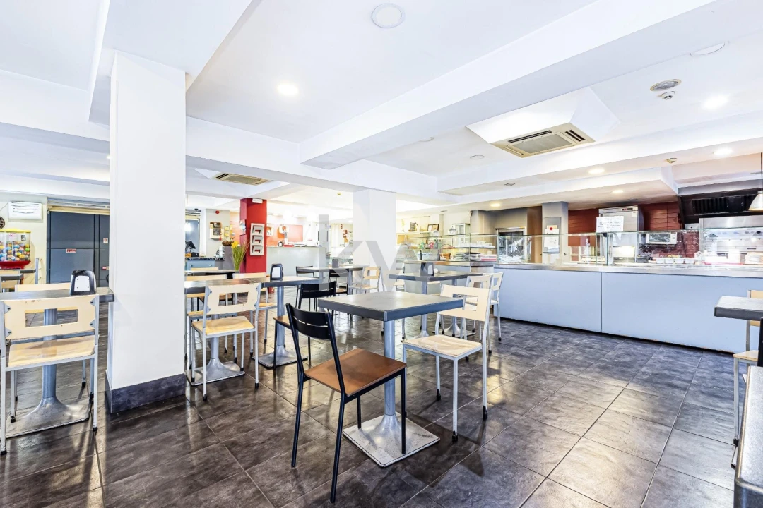 Loja para Venda em Portimão Foto 1