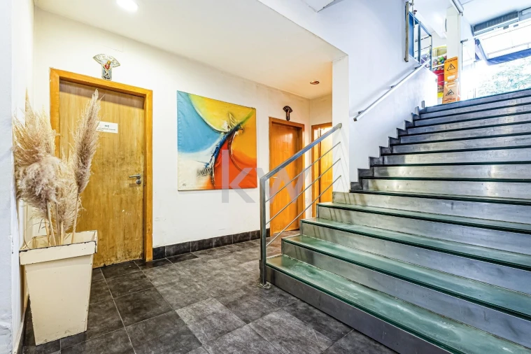 Loja para Venda em Portimão Foto 8