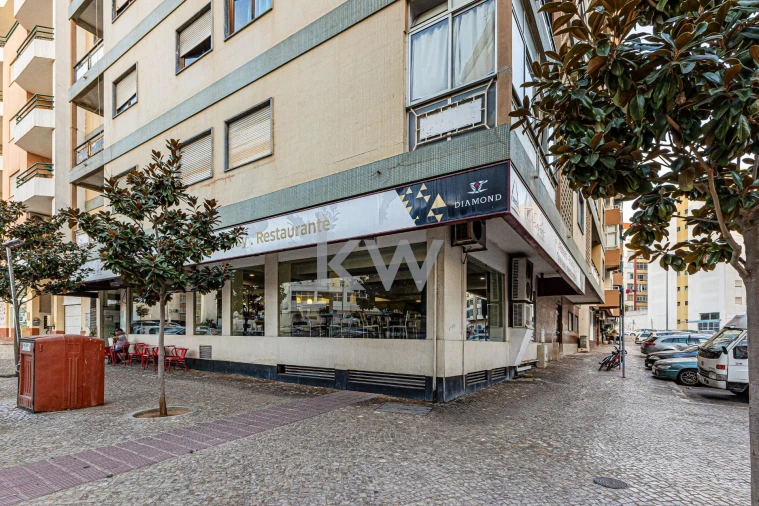 Loja para Venda em Portimão Foto 20