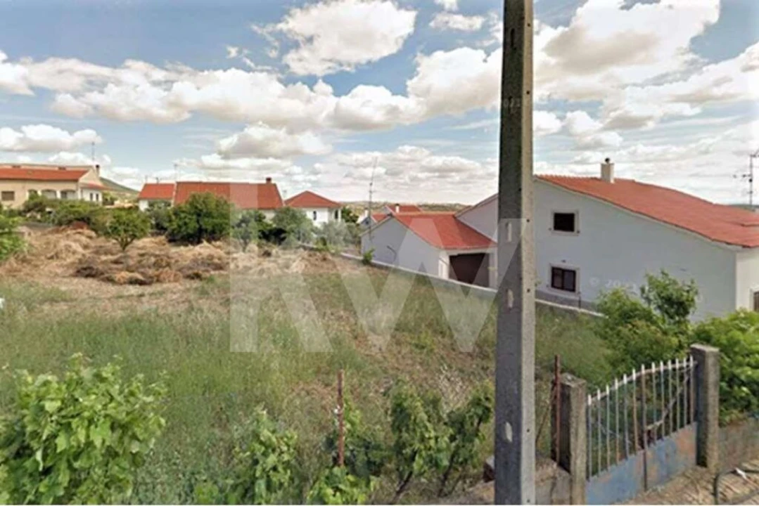 Terreno para Venda em Penha Garcia Foto 7