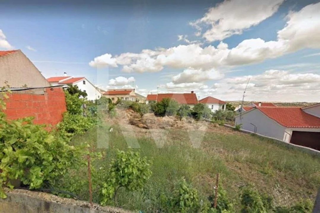 Terreno para Venda em Penha Garcia Foto 6