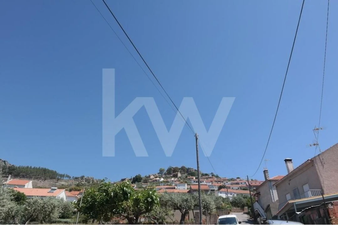 Terreno para Venda em Penha Garcia Foto 16