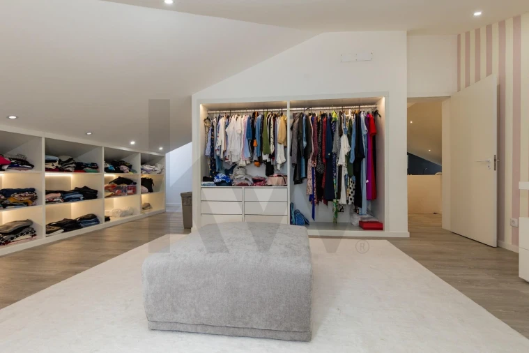 Apartamento T4 para Venda em São Vicente Ferreira Foto 5