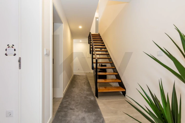 Apartamento T4 para Venda em São Vicente Ferreira Foto 35