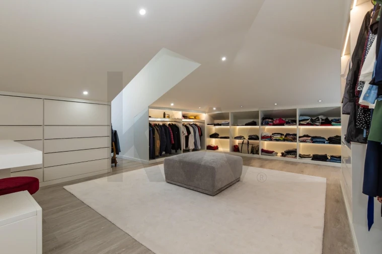 Apartamento T4 para Venda em São Vicente Ferreira Foto 4