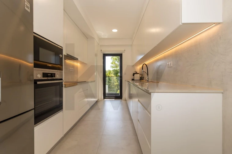 Apartamento T4 para Venda em São Vicente Ferreira Foto 17