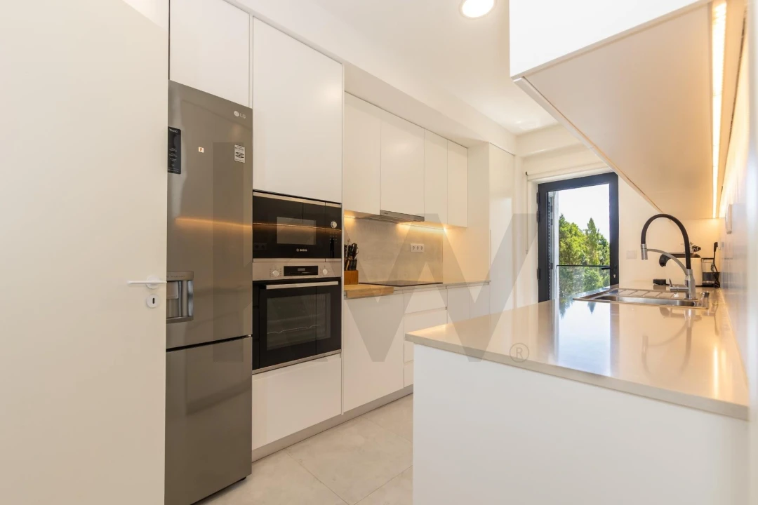 Apartamento T4 para Venda em São Vicente Ferreira Foto 8