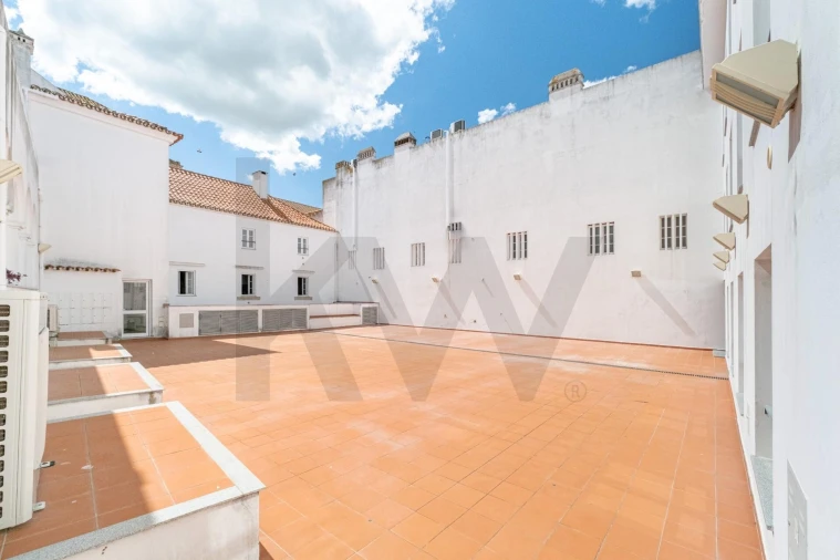 Apartamento T3 para Venda em Évora (São Mamede, Sé, São Pedro e Santo Antão) Foto 21