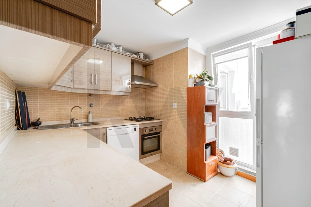 Apartamento T3 para Venda em Évora (São Mamede, Sé, São Pedro e Santo Antão) Foto 6