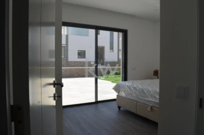 Moradia T3 para Venda em Albufeira e Olhos de Água