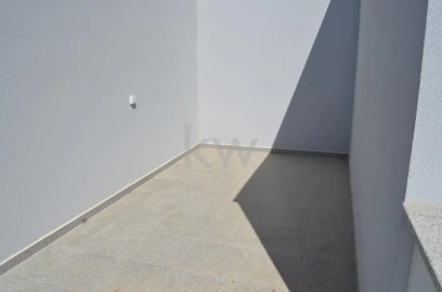 Moradia T3 para Venda em Albufeira e Olhos de Água
