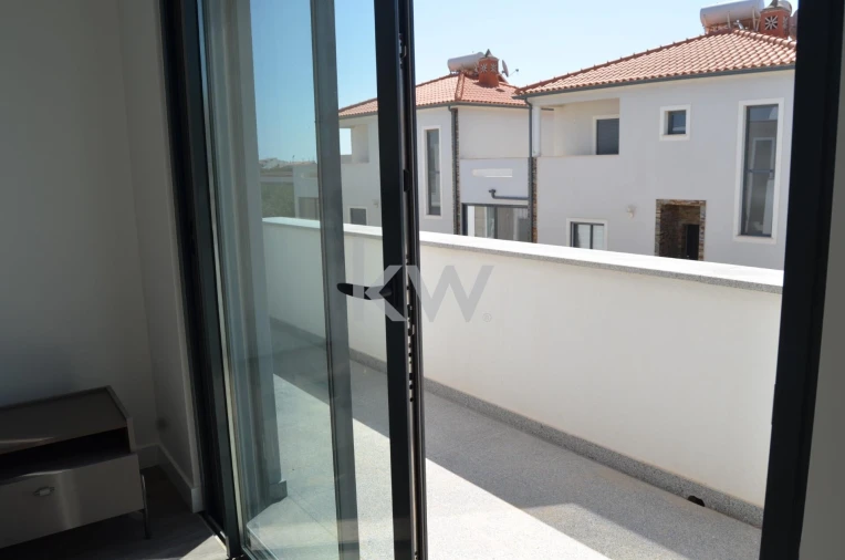 Moradia T3 para Venda em Albufeira e Olhos de Água Foto 32