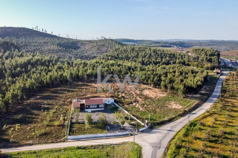 Terreno para Venda em Campelos e Outeiro da Cabeça Foto 15