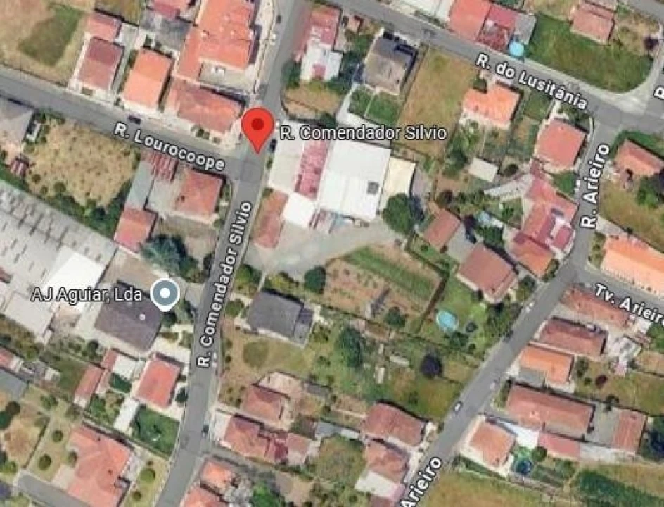 Armazém para Venda em Lourosa Foto 2