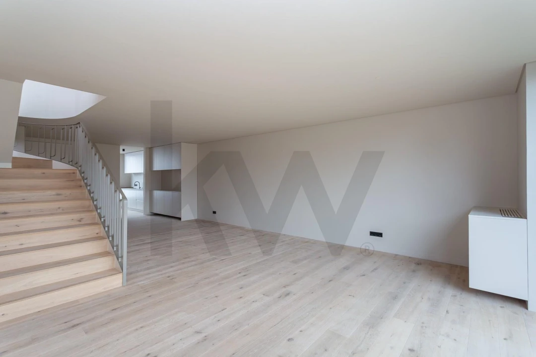 Apartamento T3 para Venda em Avenidas Novas Foto 6