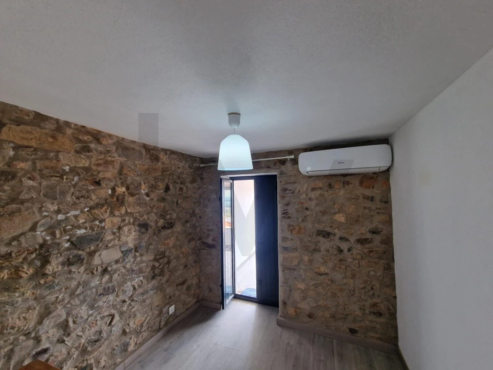 Moradia T1 para Venda em Penha Garcia Foto 18