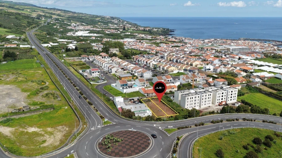 Terreno para Venda em Vila Franca do Campo (São Pedro) Foto 4