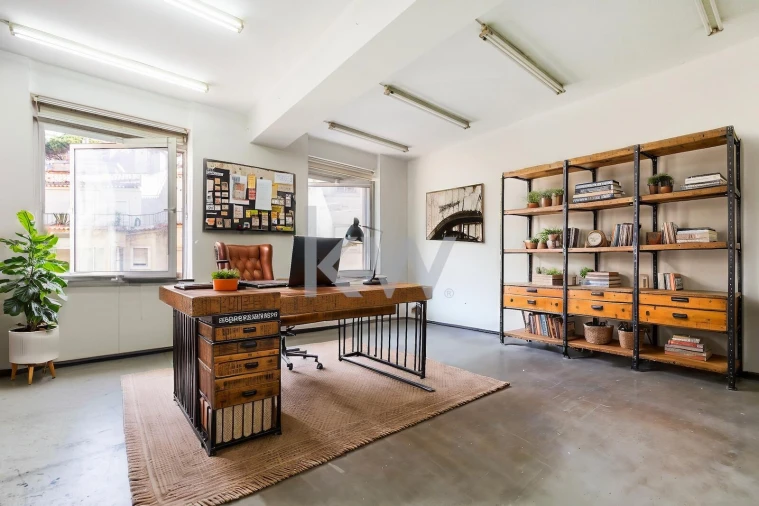 Apartamento para Venda em Santa Maria Maior Foto 4