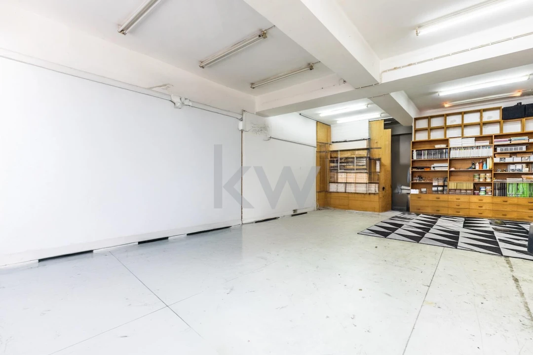 Apartamento para Venda em Santa Maria Maior Foto 3