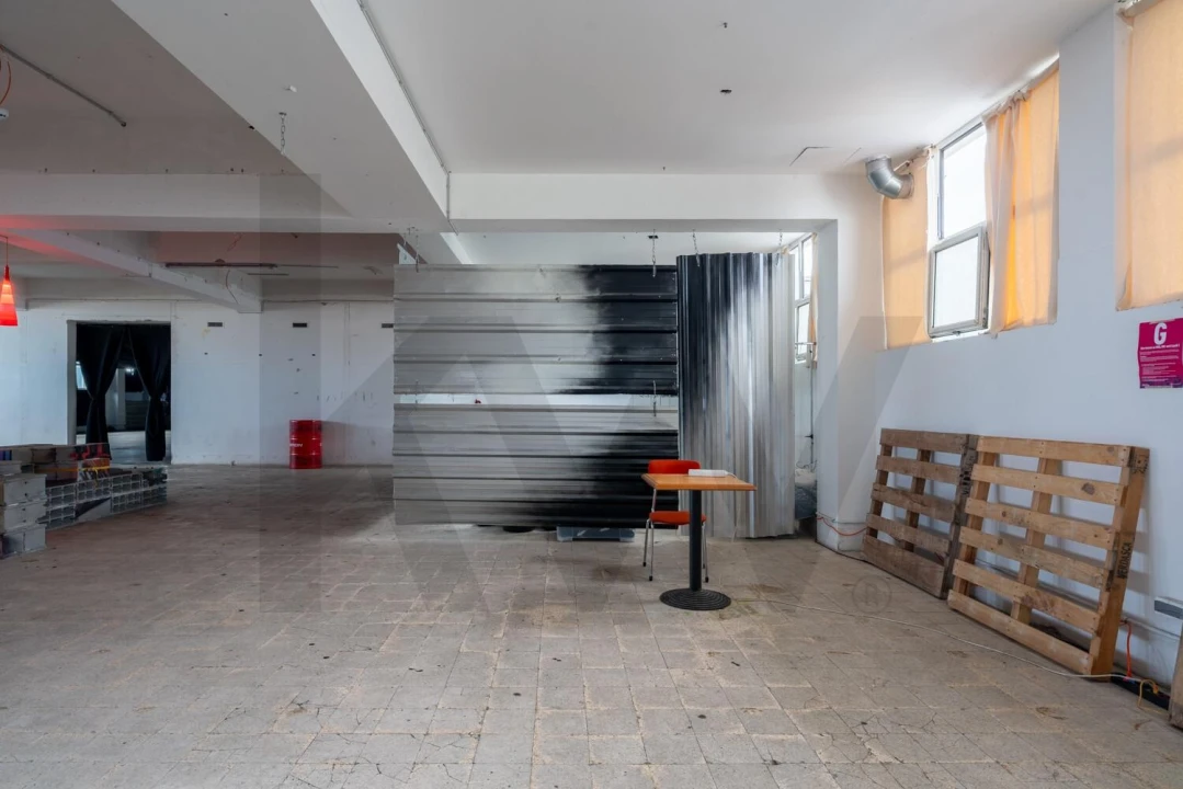 Negócio para Trespasse em Sacavém e Prior Velho Foto 24