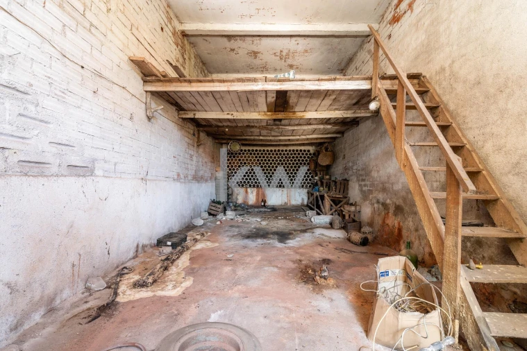 Moradia T4 para Venda em Santo Antonio dos Olivais Foto 20