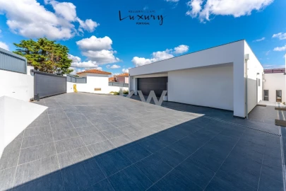 Moradia T4 para Venda em Mafra