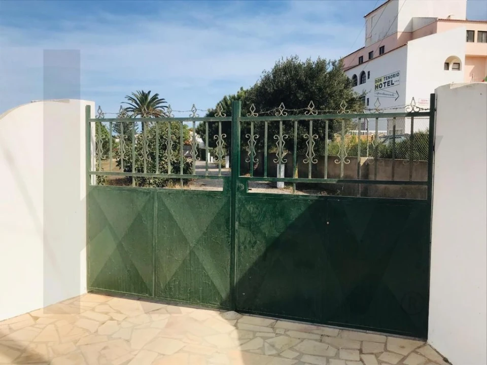 Moradia T9 para Venda em Vila de Sagres Foto 16