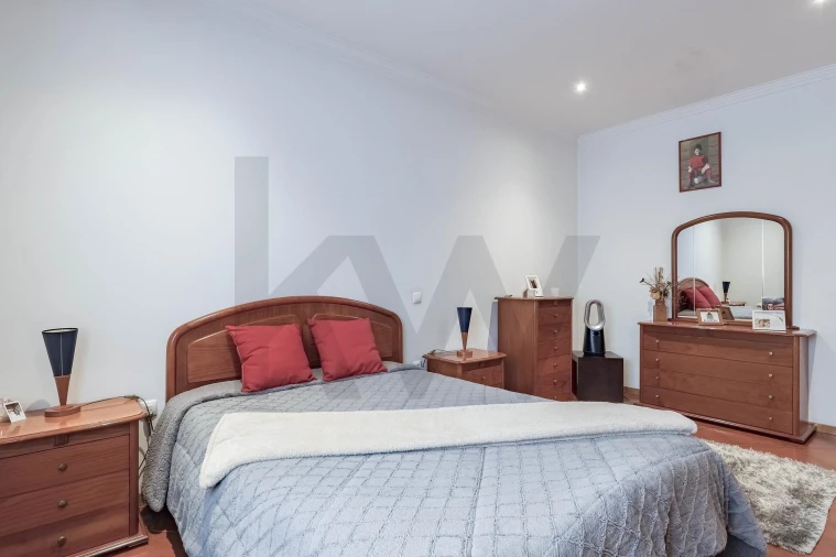 Moradia T3 para Venda em Lagares e Figueira Foto 13