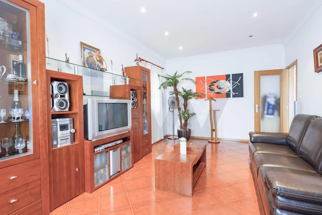 Moradia T3 para Venda em Lagares e Figueira Foto 2