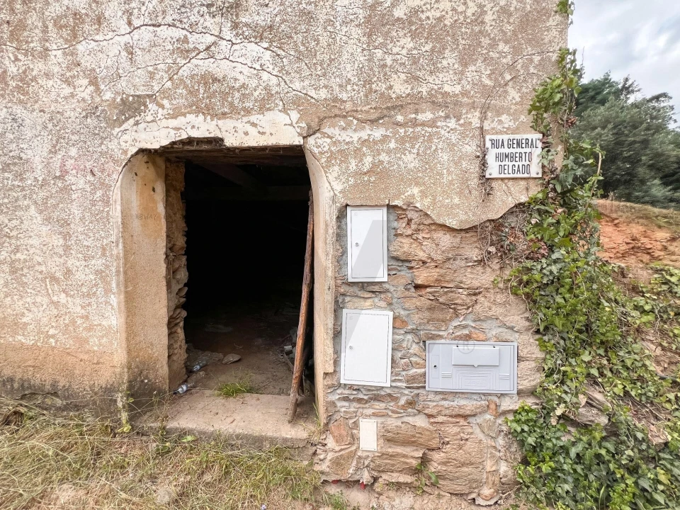 Quinta T3 para Venda em Torres do Mondego Foto 7