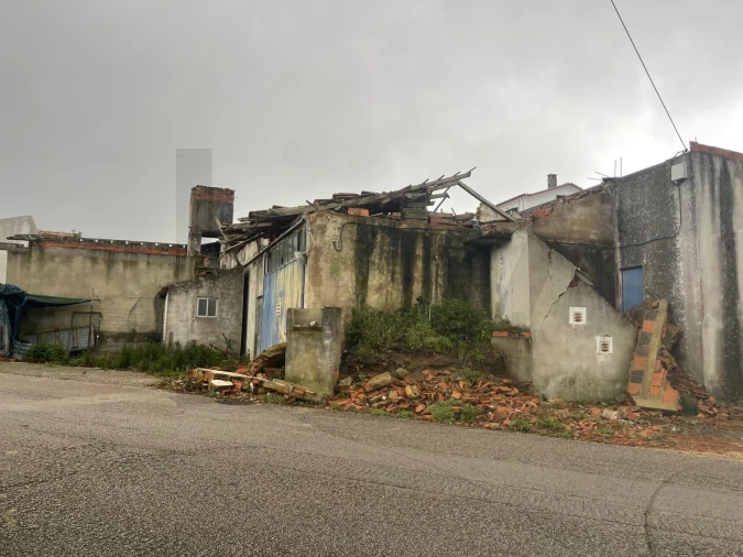 Armazém para Venda em Ericeira Foto 3