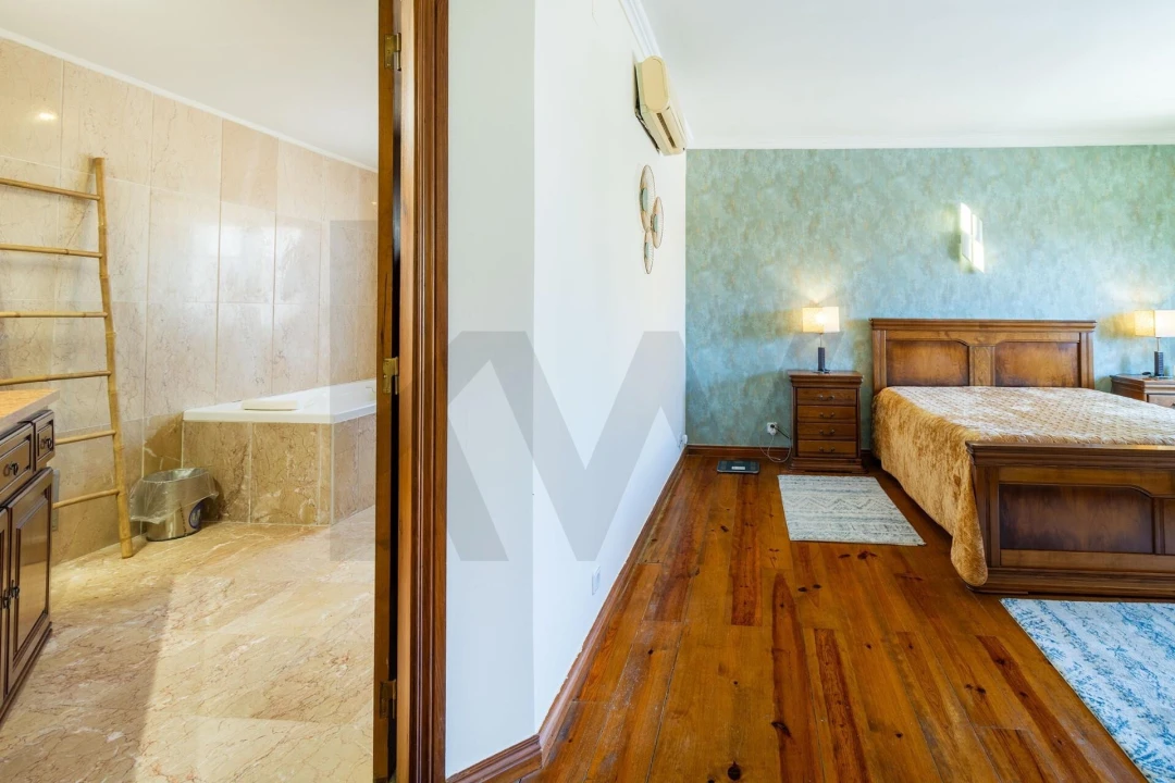 Moradia T4 para Venda em São João das Lampas e Terrugem Foto 40