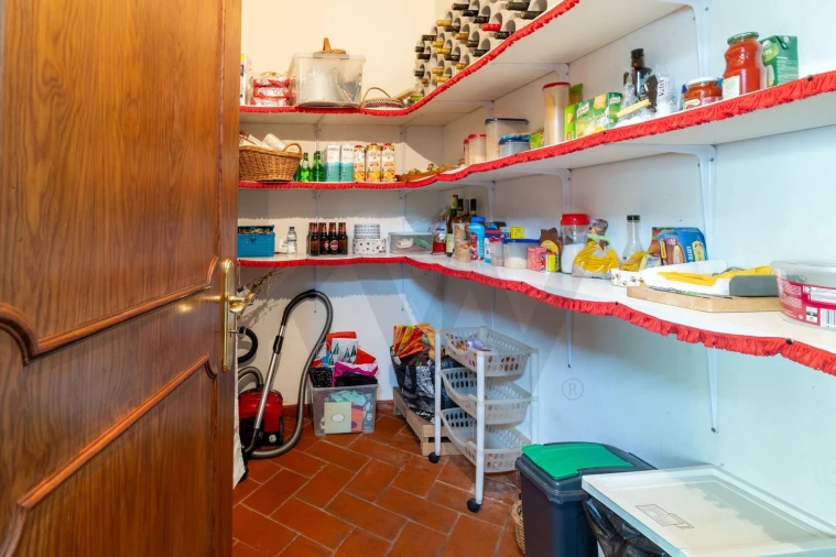 Moradia T4 para Venda em São João das Lampas e Terrugem Foto 23