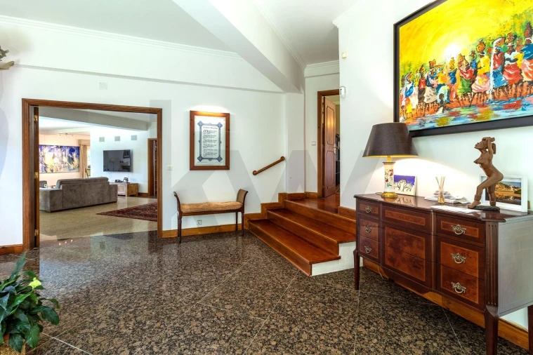 Moradia T4 para Venda em São João das Lampas e Terrugem Foto 10