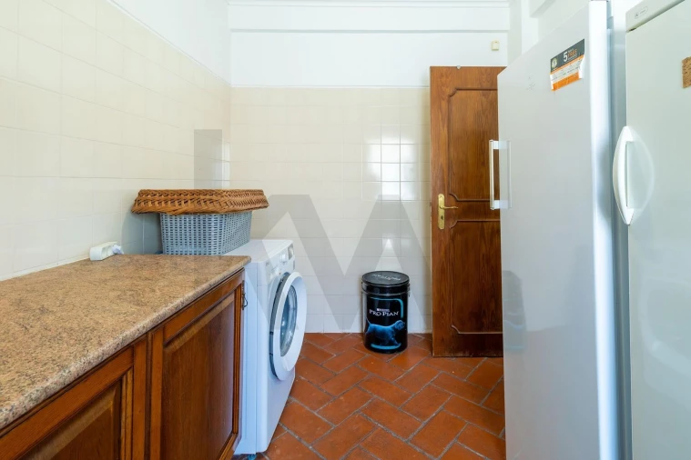 Moradia T4 para Venda em São João das Lampas e Terrugem Foto 25