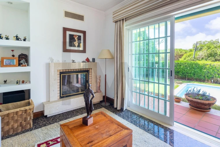 Moradia T4 para Venda em São João das Lampas e Terrugem Foto 18