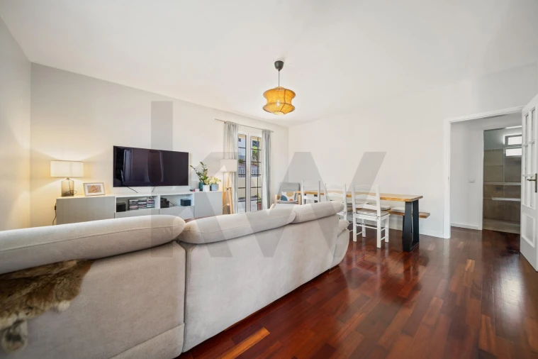 Moradia T3 para Venda em Camara de Lobos Foto 9