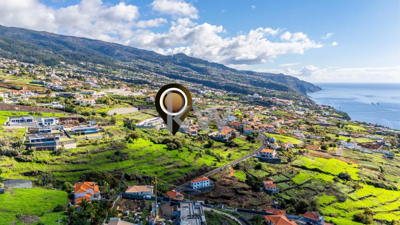 Terreno para Venda em Estreito da Calheta Foto 14