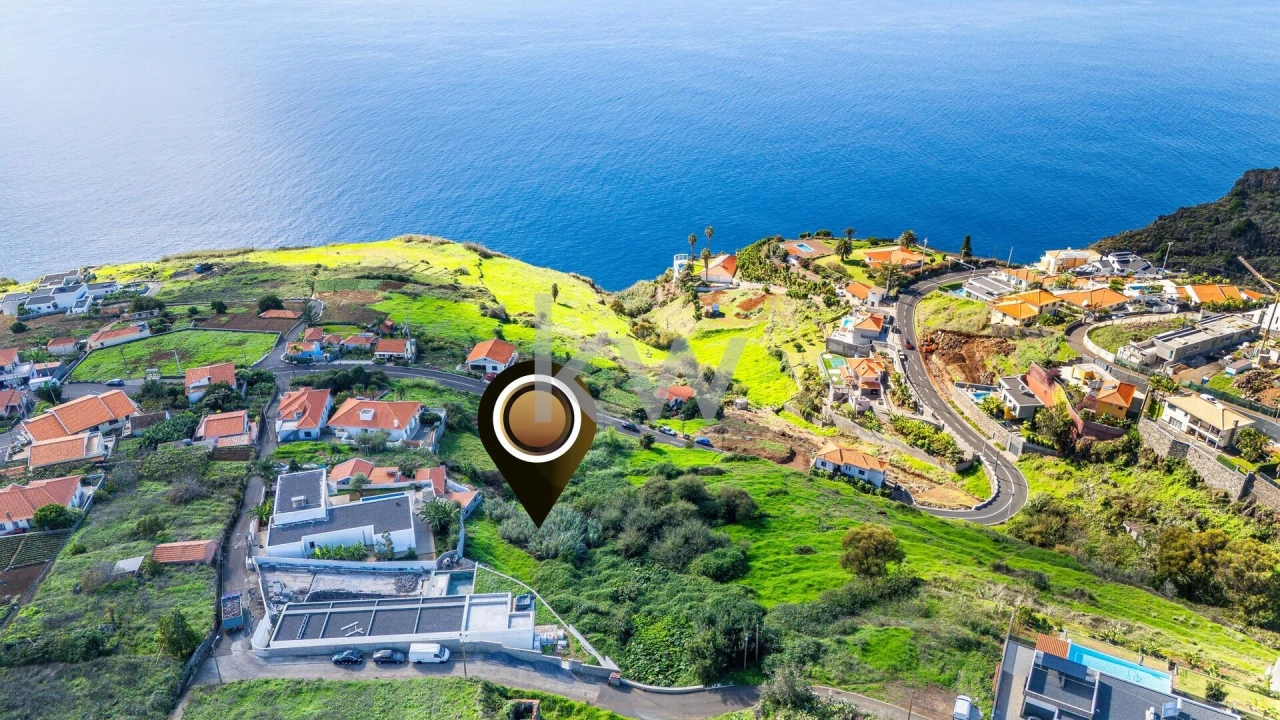 Terreno para Venda em Estreito da Calheta Foto 12