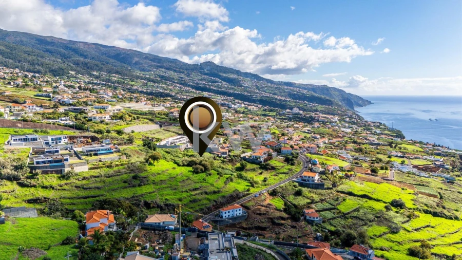 Terreno para Venda em Estreito da Calheta Foto 14