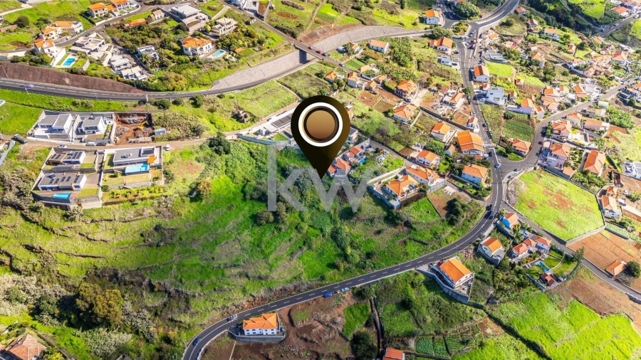 Terreno para Venda em Estreito da Calheta Foto 13