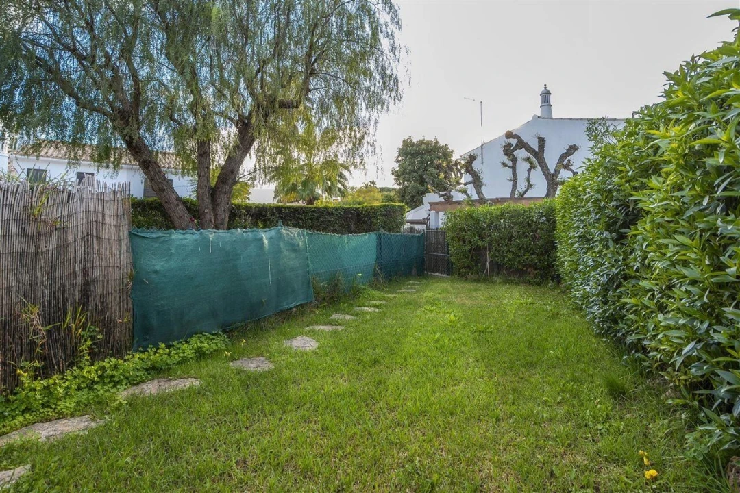 Moradia T1 para Venda em Albufeira e Olhos de Água Foto 30