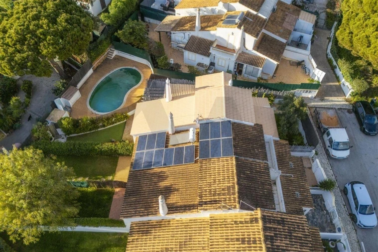 Moradia T1 para Venda em Albufeira e Olhos de Água Foto 49