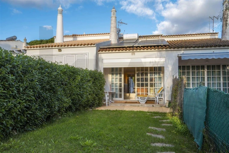 Moradia T1 para Venda em Albufeira e Olhos de Água Foto 32
