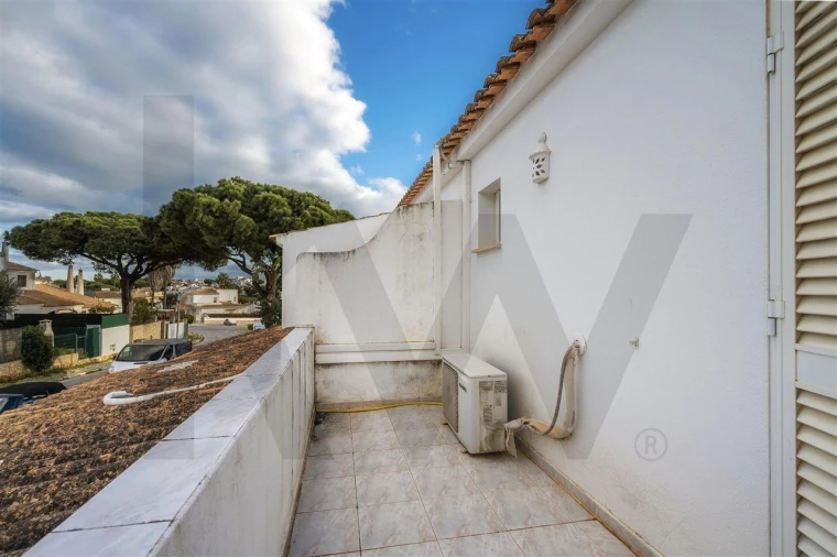 Moradia T1 para Venda em Albufeira e Olhos de Água Foto 43