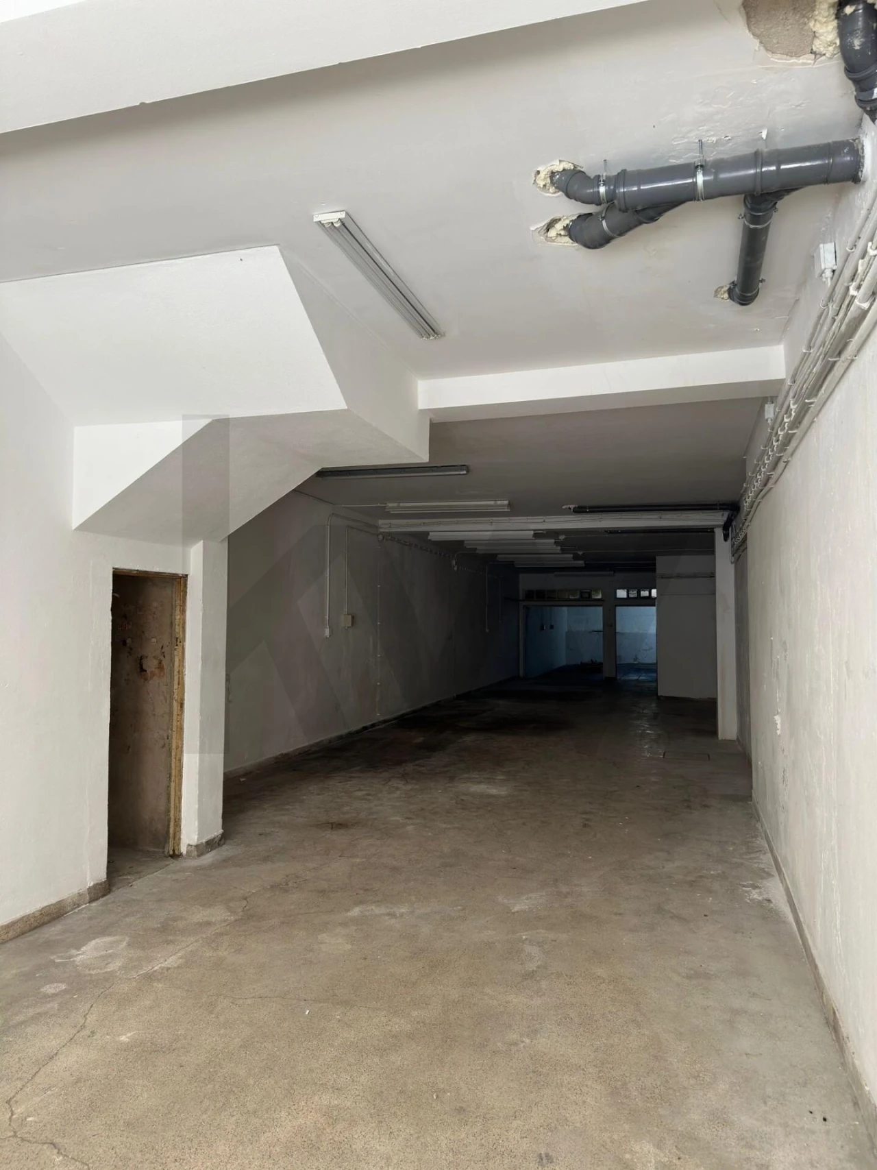 Loja para Arrendamento em Cedofeita, Santo Ildefonso, Sé, Miragaia, São Nicolau e Vitória Foto 20
