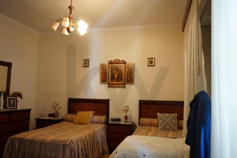 Moradia T6 para Venda em Almeida Foto 21