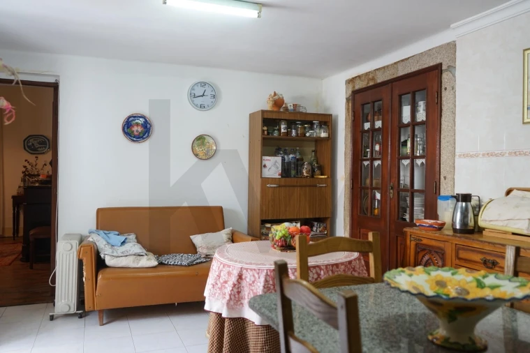 Moradia T6 para Venda em Almeida Foto 23